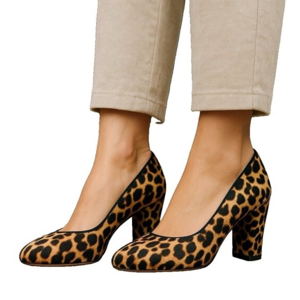 Louise et Cie Jalzy Block Heel Cheetah Print Pony Hair Pump